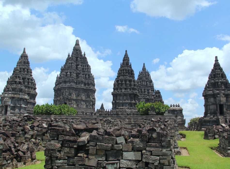 2 Day Tour Around Prambanan, Borobudur Temple and Yogyakarta from Bali or Jakarta