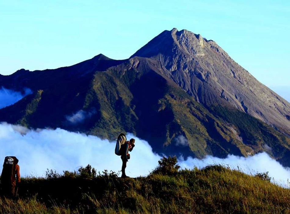 Mt Merbabu Trekking from Yogyakarta
