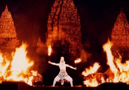 From Yogyakarta: Ramayana Ballet Performance at Prambanan Temple