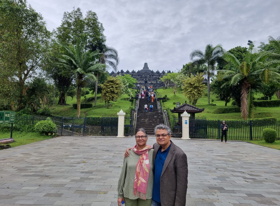 Sunrise Borobudur Selogriyo