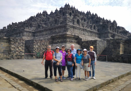 5 Days Yogyakarta Tour with Jomblang Cave