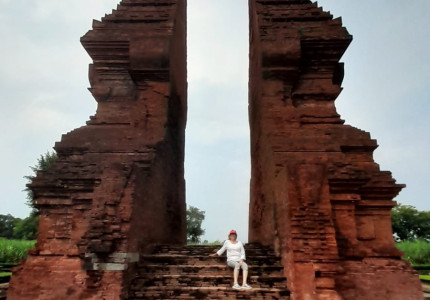Trowulan Temples & Surabaya City Tours (Majapahit Tour) from Surabaya Port