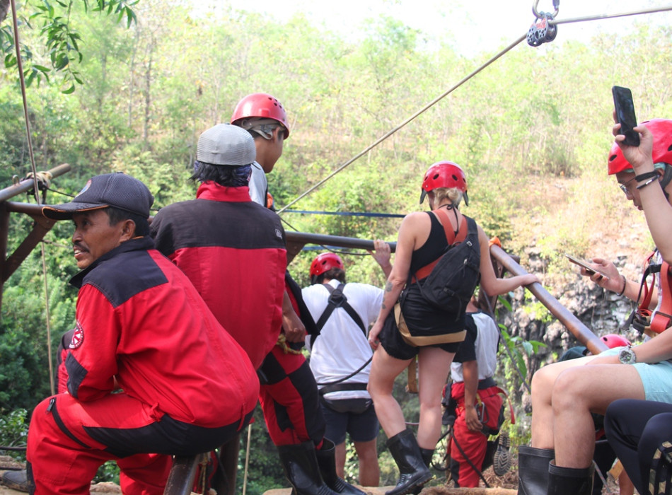 Private tour: Jomblang Cave from Yogyakarta