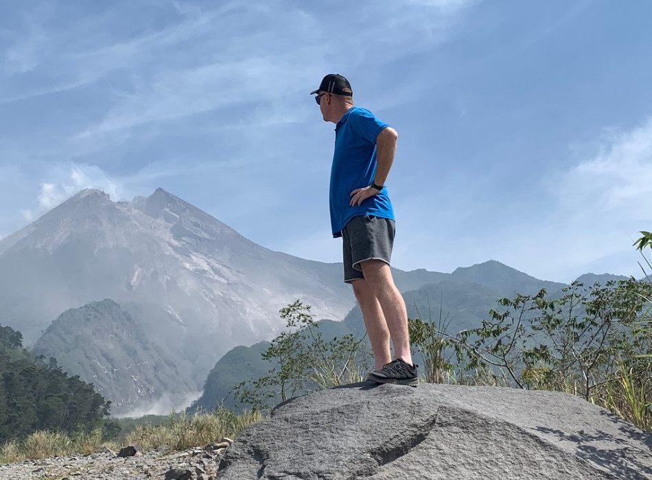 Sunrise Borobudur Merapi Jeep Tours