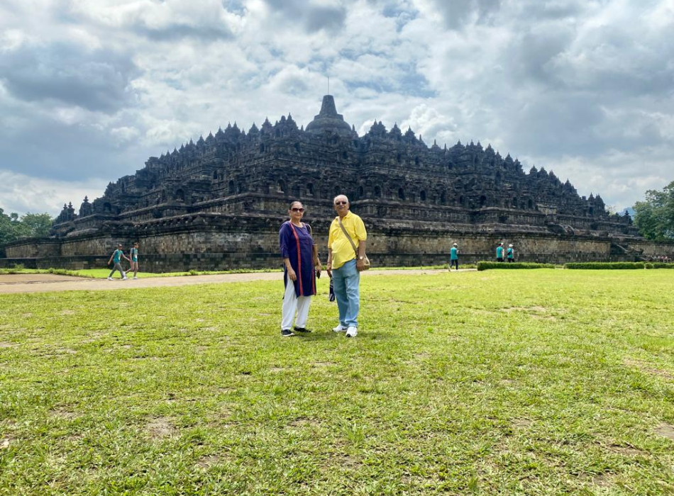 Sunrise Borobudur Merapi Jeep Tours