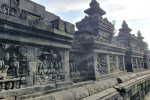 Sunrise Gazing Punthuk Setumbu Hill & Borobudur go up to the Temple