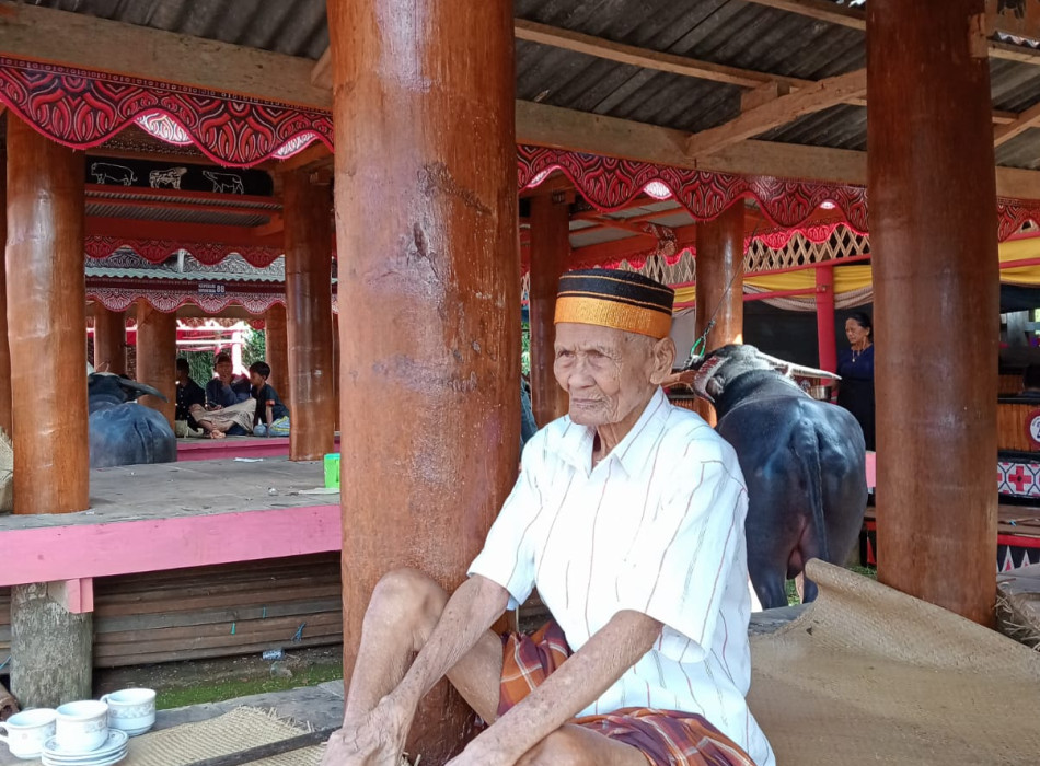 4 Days 3 Nights Tana Toraja Tour Package