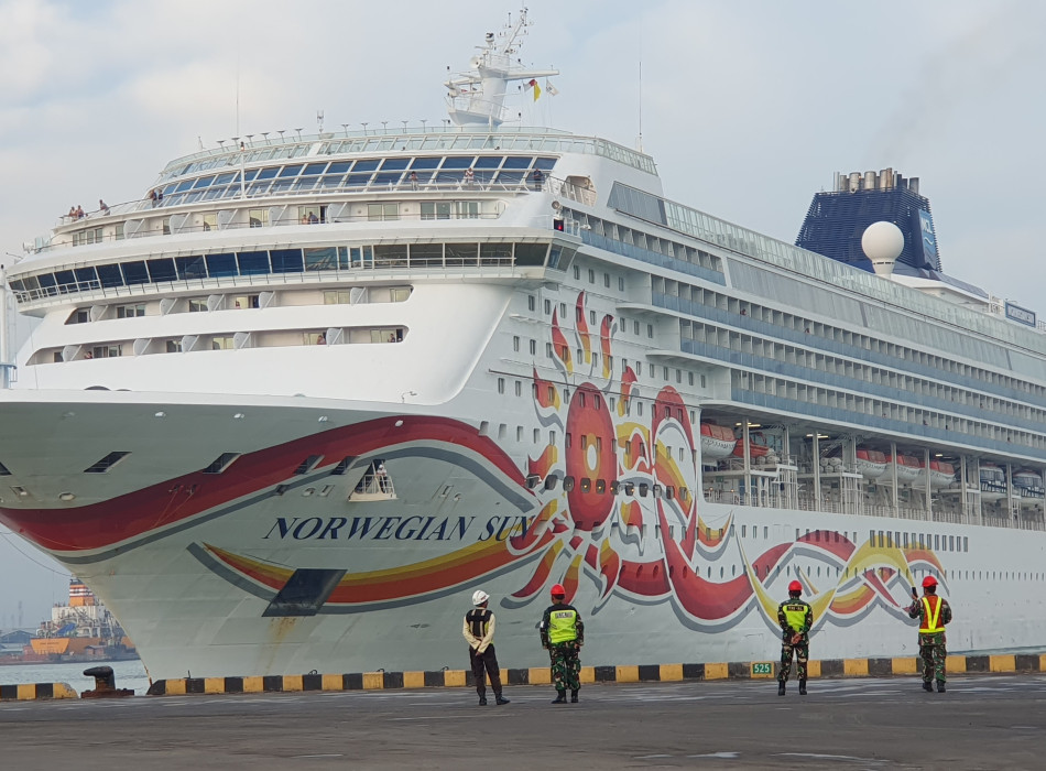 Borobudur Tour from Semarang Port
