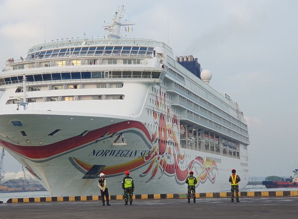 Borobudur Tour from Semarang Port