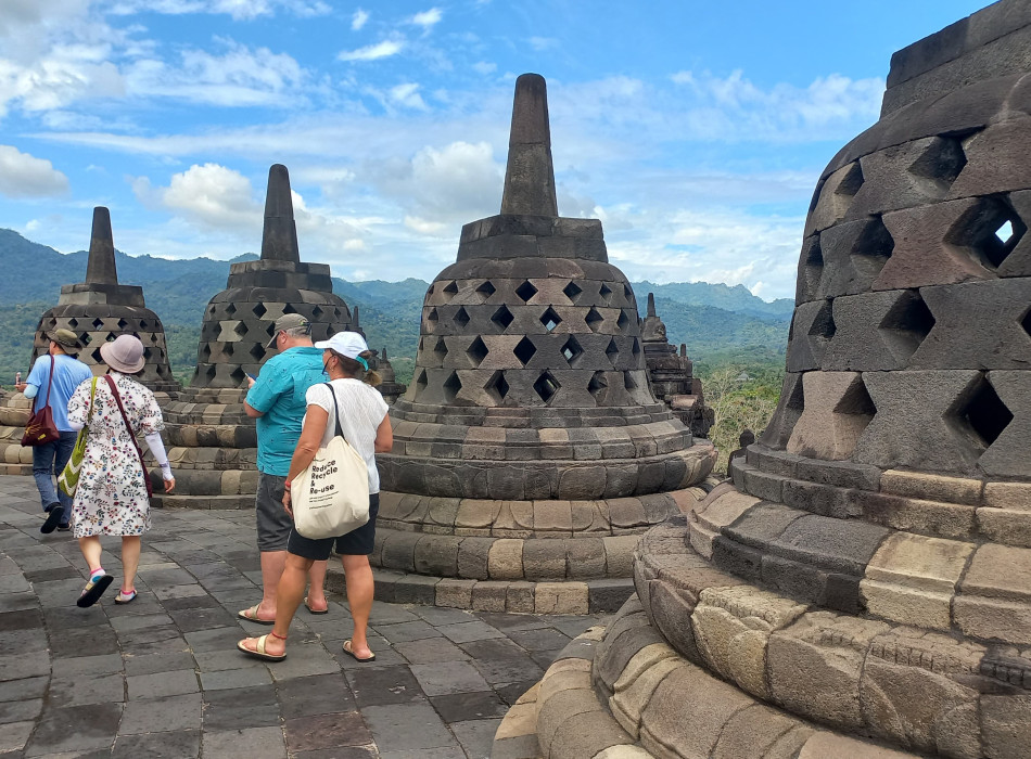 Borobudur Tour from Semarang Port