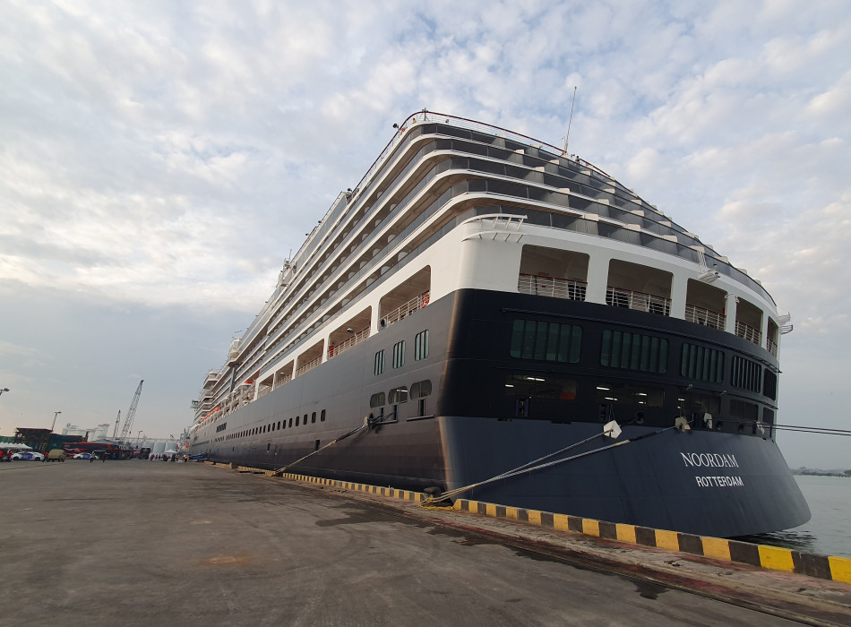 Borobudur Tour from Semarang Port