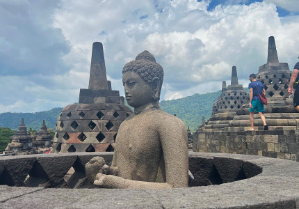 Borobudur Tours
